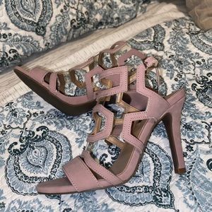 Women’s Heels